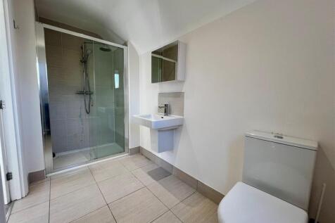 Ensuite.jpg
