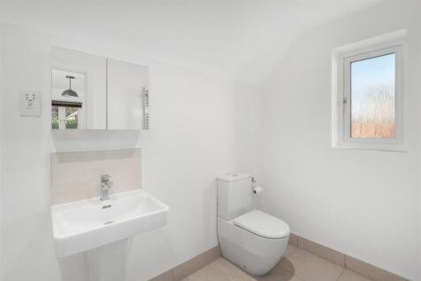 14 Vera Wood Close, Adderbury-18.jpg