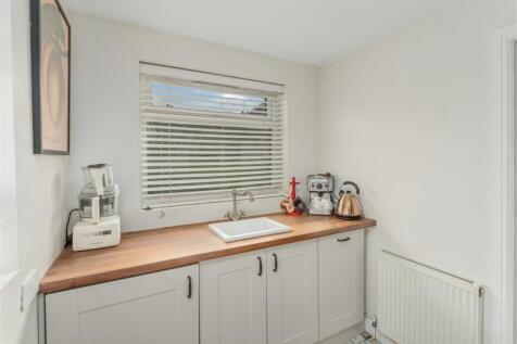 1 Sandell Close, Banbury-11.jpg