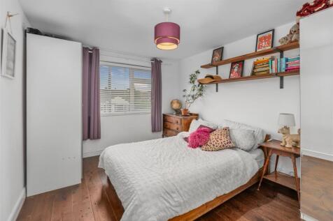 1 Sandell Close, Banbury-17.jpg