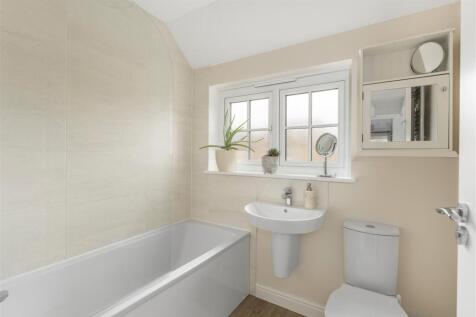 24 Bidwell Road, Banbury-26.jpg