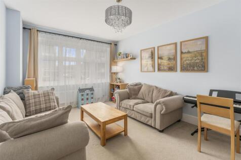 24 Bidwell Road, Banbury-7.jpg