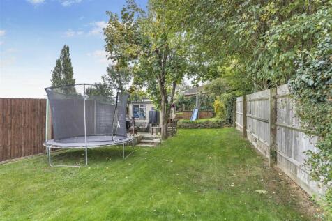 105 Sinclair Avenue, Banbury-18.jpg