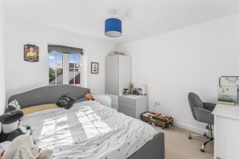 9 Blackwell Drive, Bodicote-25.jpg
