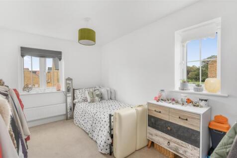 9 Blackwell Drive, Bodicote-26.jpg