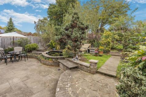 5 Elizabeth Rise, Banbury-22.jpg