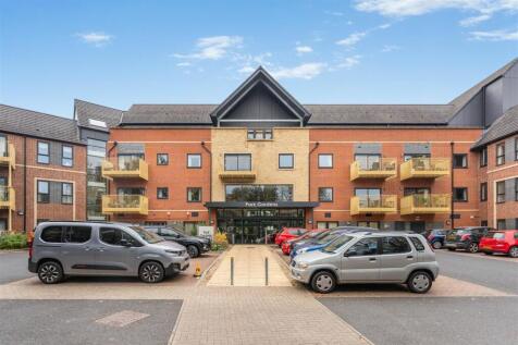 75 Park Gardens, Banbury-1.jpg