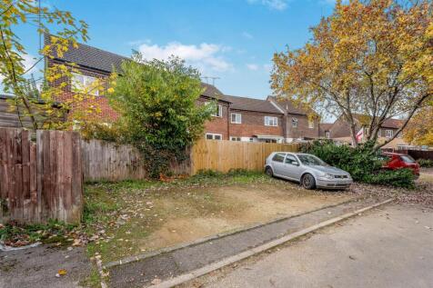 1 The Camellias, Banbury-20.jpg