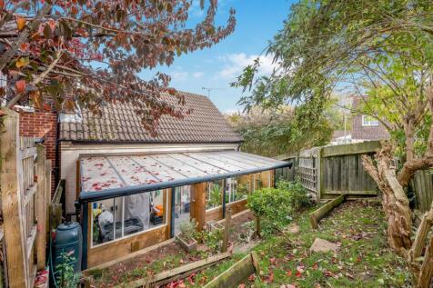 1 The Camellias, Banbury-15.jpg