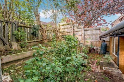 1 The Camellias, Banbury-14.jpg