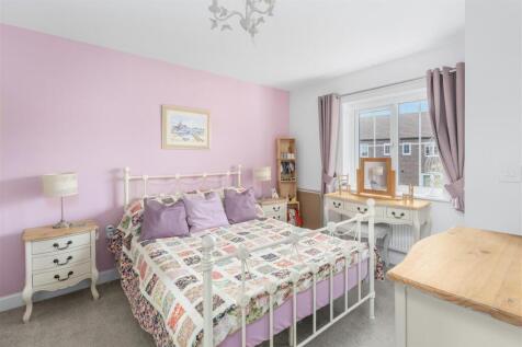 55 Yarrow Road, Bodicote-20.jpg