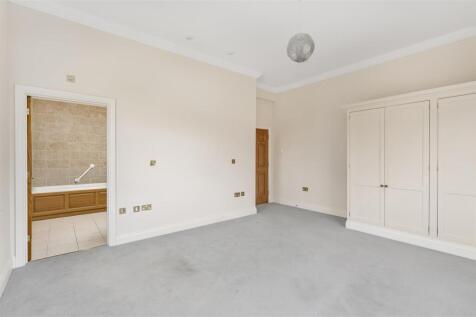 Apartment 10, Godswell Park, Bloxham-13.jpg