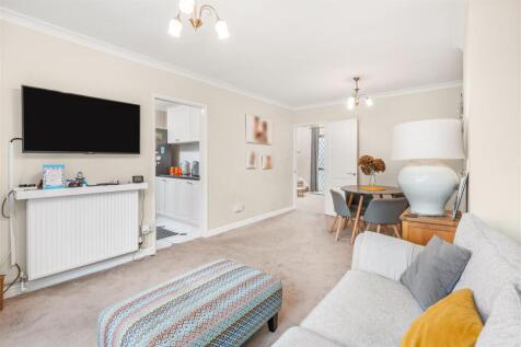 50 Wood End, Banbury-10.jpg