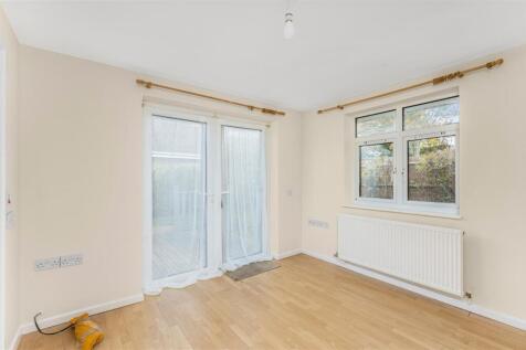 4 Hereford Way, Banbury-18.jpg