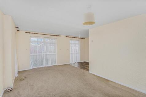 4 Hereford Way, Banbury-4.jpg