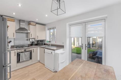 109 Bismore Road, Banbury-7.jpg