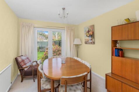 6 Wolseley Close, Banbury-12.jpg