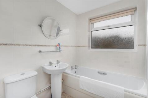 6 Wolseley Close, Banbury-24.jpg