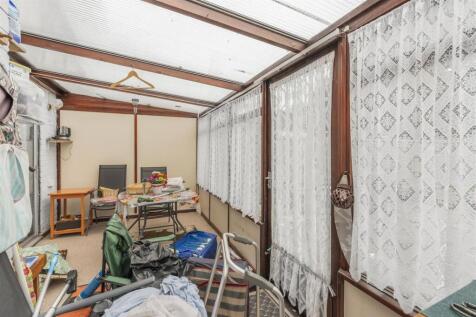 50 Manor Road, Banbury-15.jpg