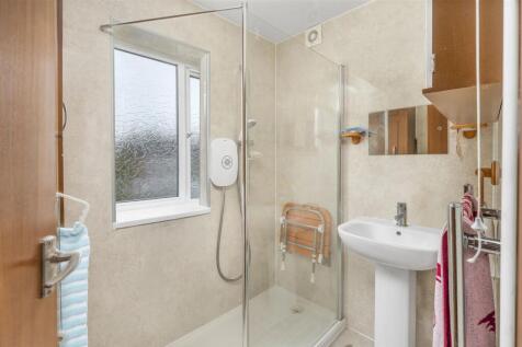 50 Manor Road, Banbury-25.jpg