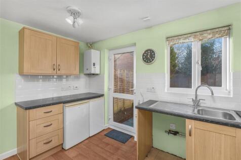 55 Beaulieu Close, Banbury-8.jpg