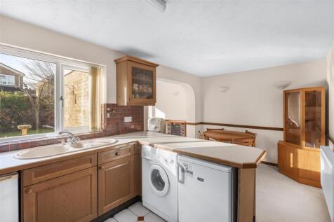 15 Avocet Way, Banbury-7.jpg