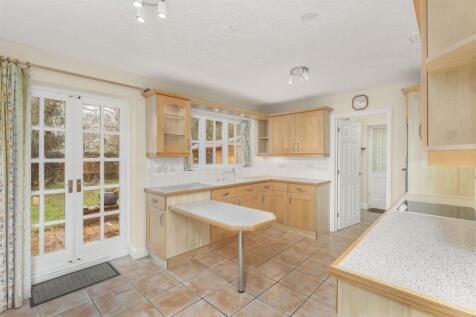 20 Lake Walk, Adderbury-9.jpg