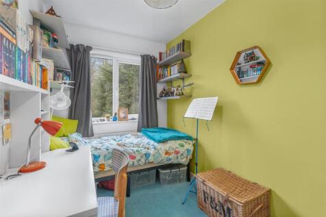 12 Manor Close, Great Bourton-25.jpg