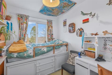 12 Manor Close, Great Bourton-26.jpg