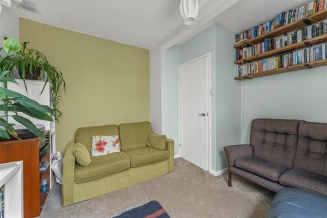 12 Manor Close, Great Bourton-8.jpg