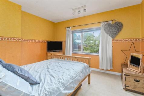 23 Cherry Road, Banbury-15.jpg