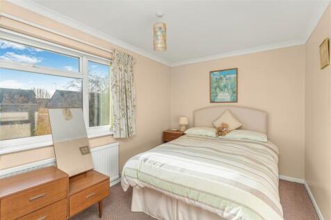 7 Lawrence Leys, Bloxham-24.jpg