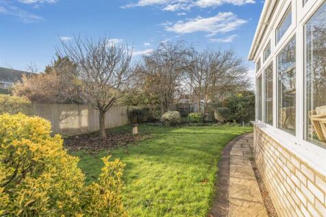 7 Lawrence Leys, Bloxham-17.jpg