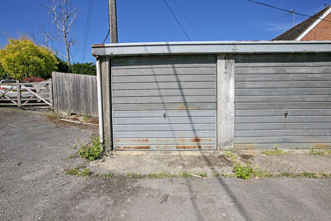 Single garage 
