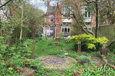 Property Image 4