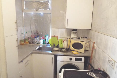 215b Kitchen