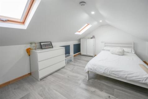 SECOND FLOOR LOFT AREA