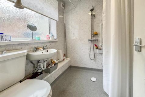 WET ROOM