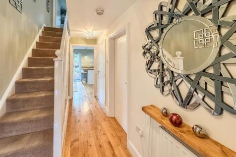 ENTRANCE HALLWAY