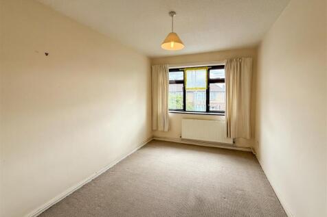 BEDROOM FIVE