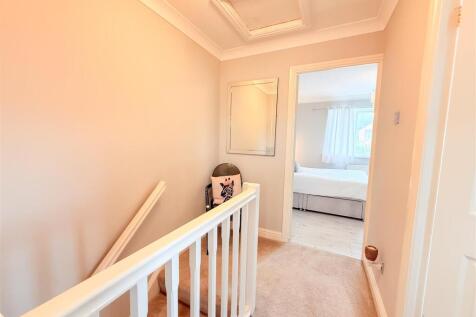 ACCOMMODATION FIRST FLOOR