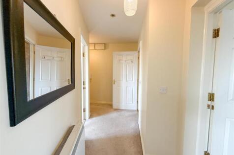 APARTMENT HALLWAY