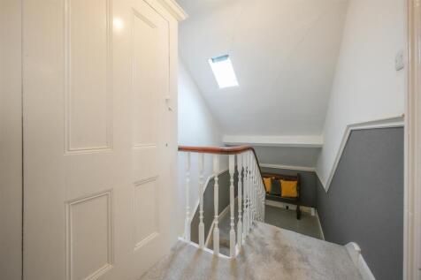 SECOND FLOOR LANDING