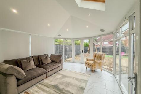 SUN ROOM