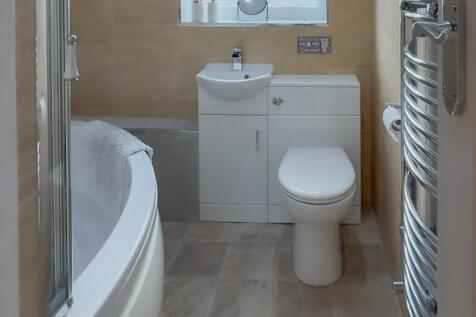 BATHROOM/W.C.