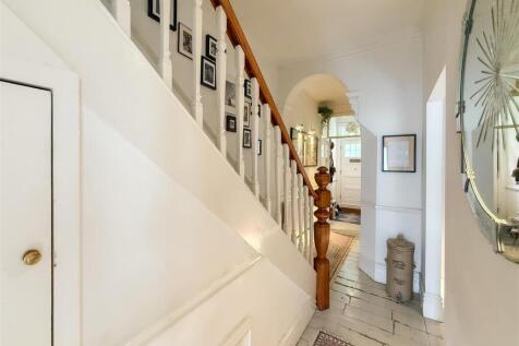 RECEPTION HALLWAY