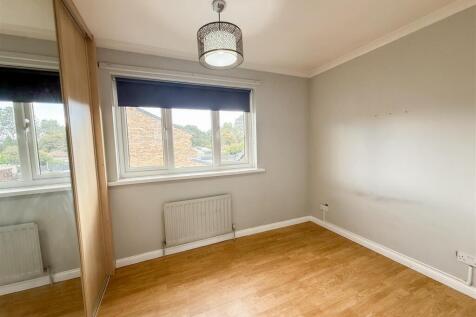 BEDROM TWO
