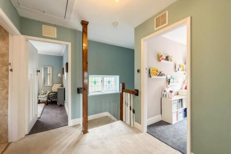 ACCOMMODATION FIRST FLOOR