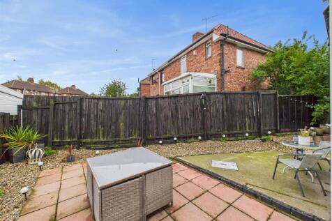 CAM04725G0-PR0114-STILL020.jpg