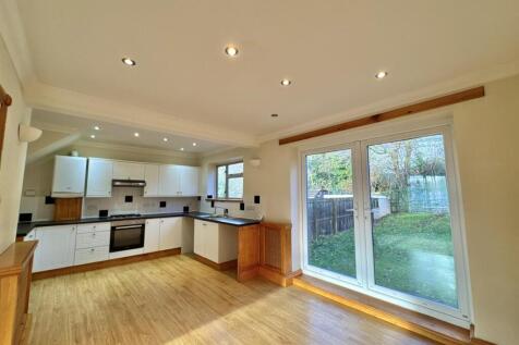 44 Ventnor Kit 4.jpg